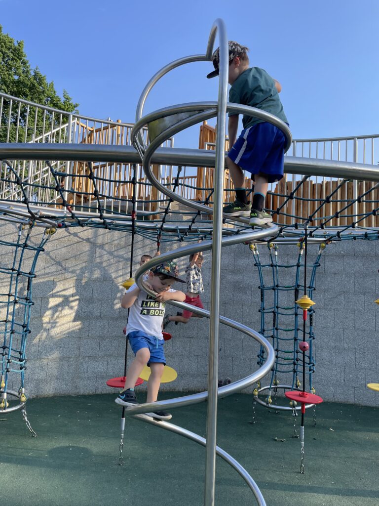 plac zabaw park ujazdowski